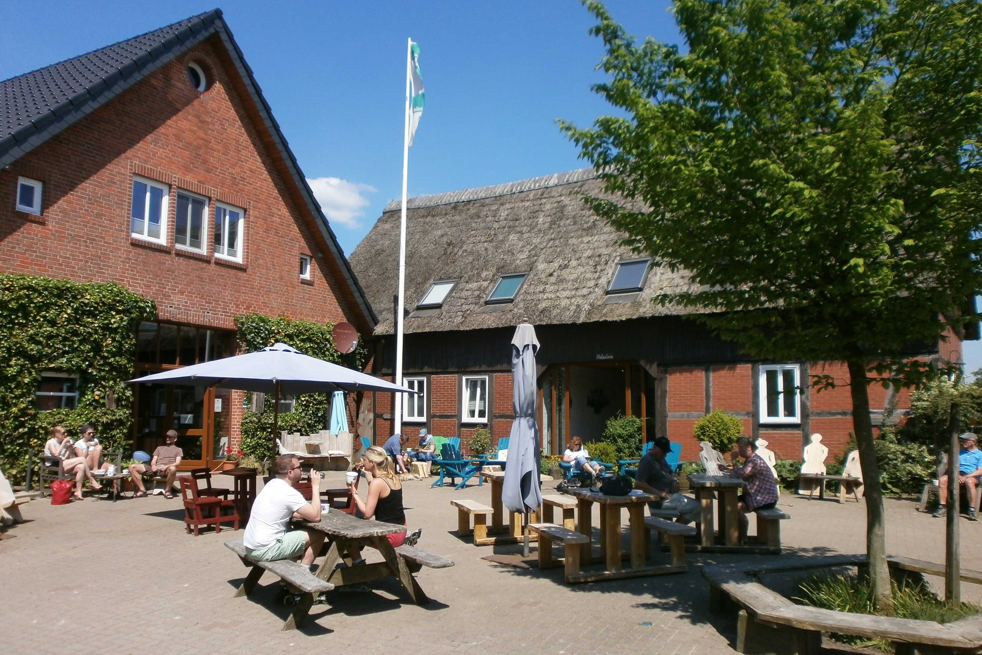Hofladen und Café von Biohof Kaemena