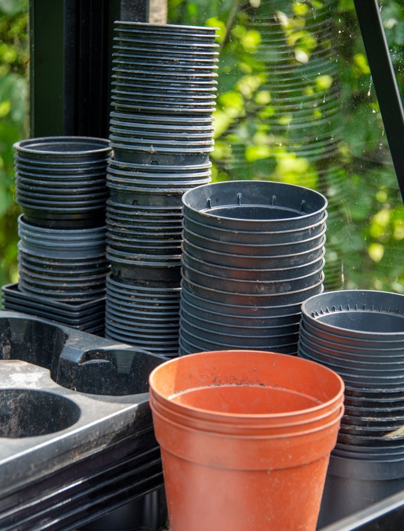 Plastiktöpfe im Öko-Gartenbau: Welche Alternativen gibt es?